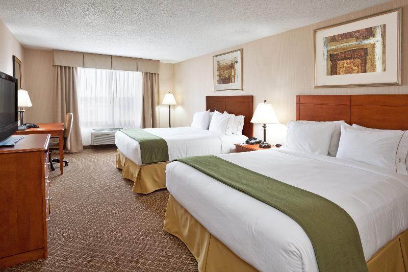 Holiday Inn Express Hotel & Suites Bay City By Ihg Zewnętrze zdjęcie